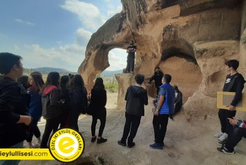 YAZILIKAYA GEZİSİ