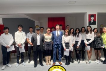 19 Mayıs Atatürk'ü Anma Gençlik ve Spor Bayramı Töreni