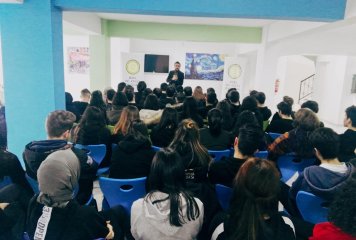 Gelişim Üniversitesi Eğitim Uzmanı Mesut Demirtaş tarafından "Motivasyon Semineri" gerçekleştirildi.