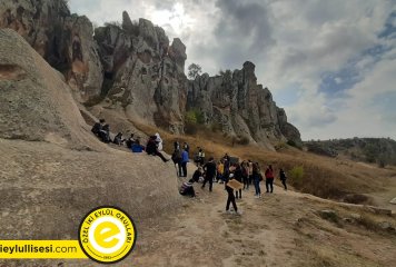 YAZILIKAYA GEZİSİ